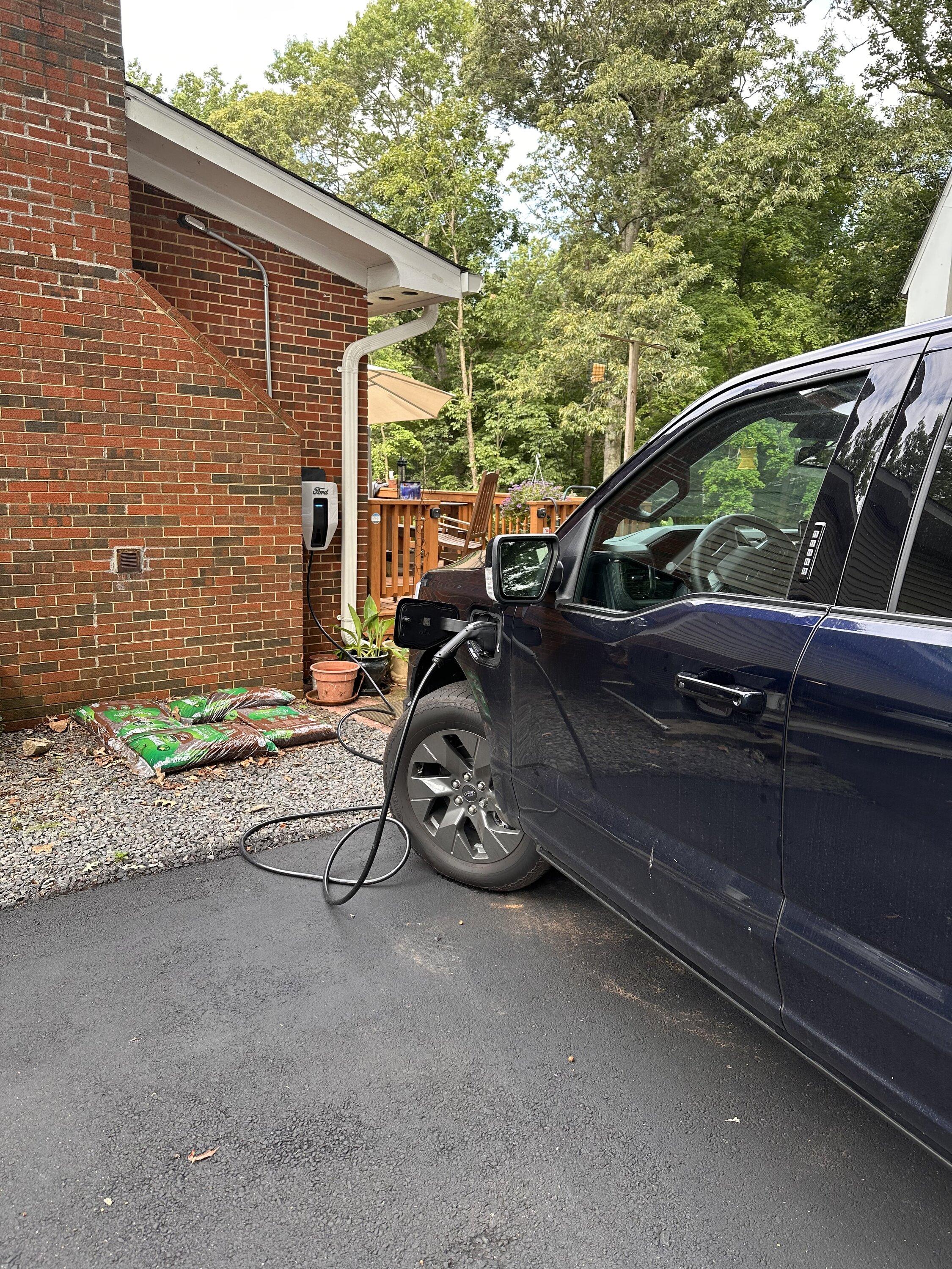 Ford F-150 Lightning New guy- just ordered today.  Charge Station info needed-driveway charging? IMG_2126