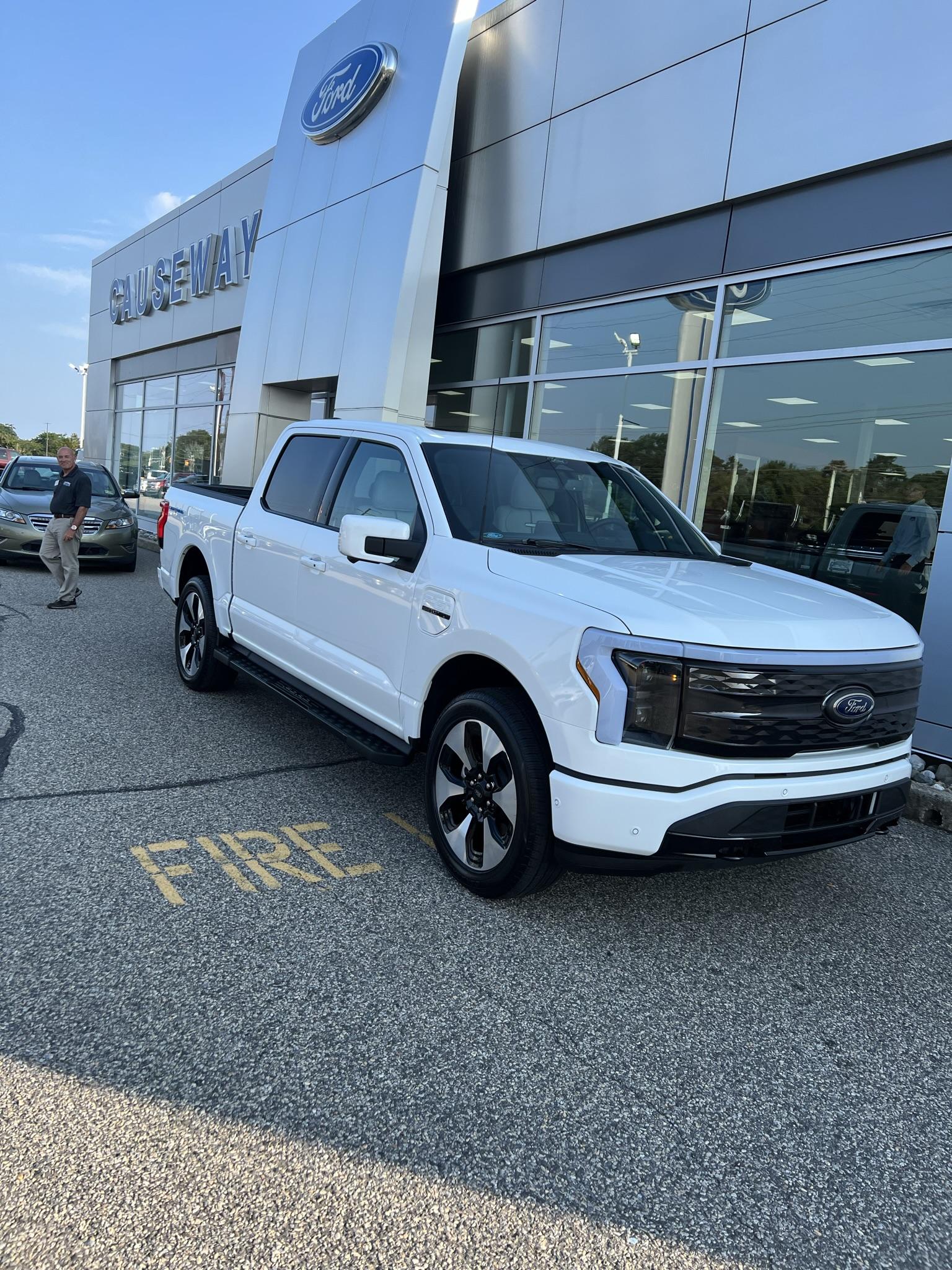 Ford F-150 Lightning ✅ 5/23 Lightning Build Week Group IMG_2173