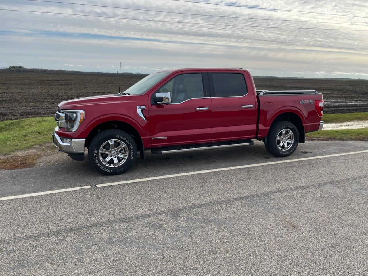 Ford F-150 Lightning Will 18's look too small on my Lariat PB?? IMG_2507