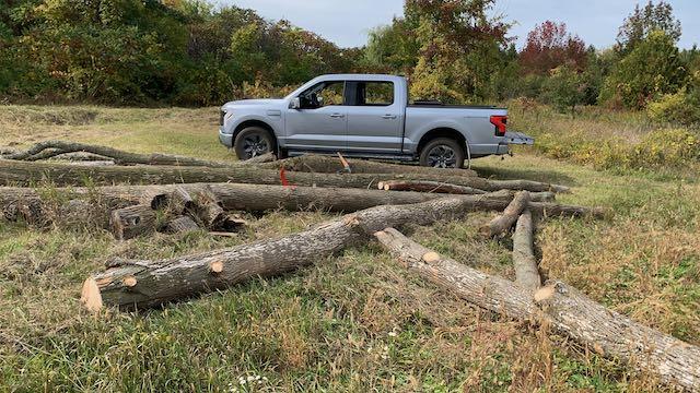 Ford F-150 Lightning Pics of Lightning Trucks Doing Truck Things. Post Yours! 📸 IMG_2621