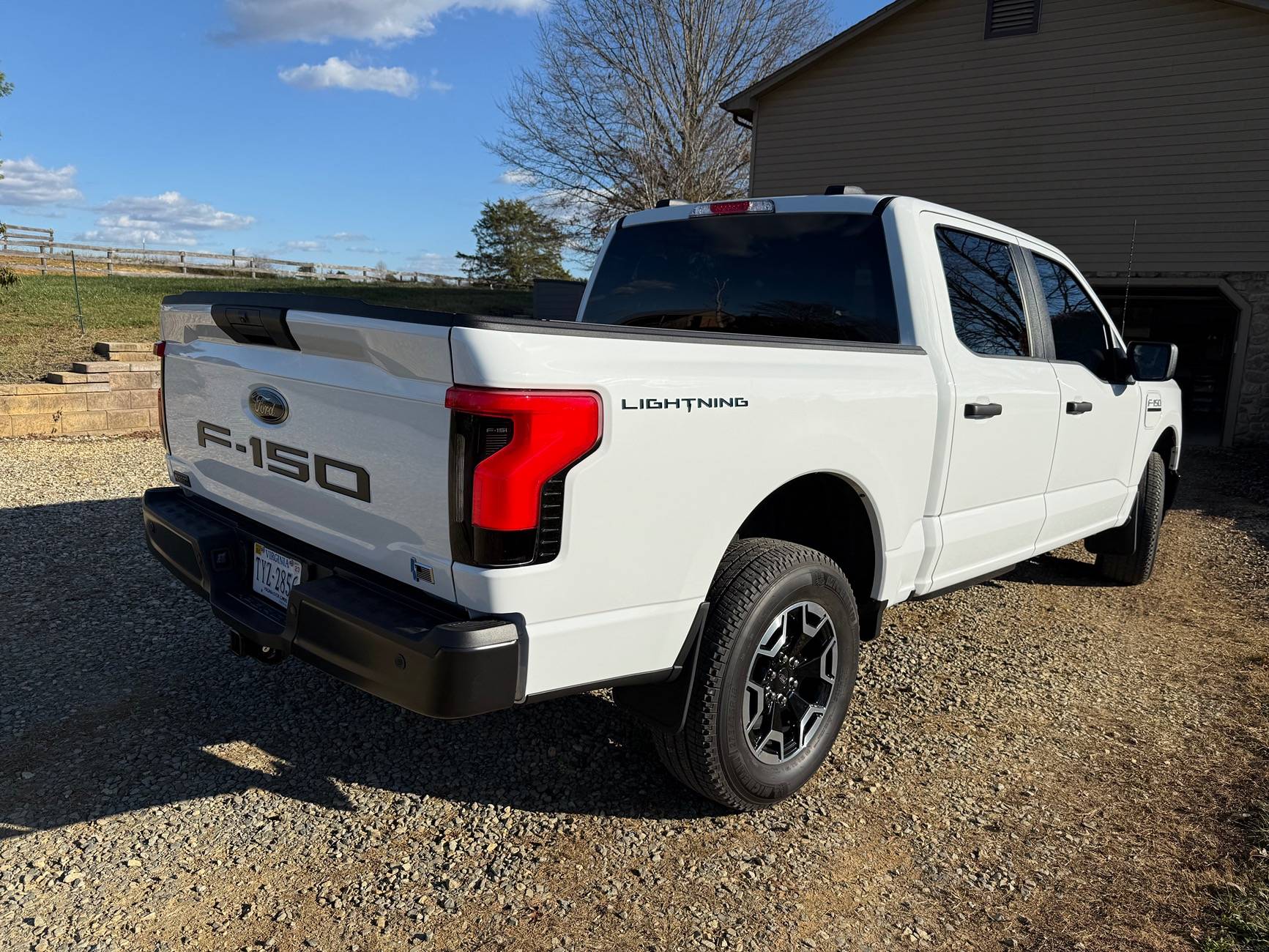 Ford F-150 Lightning Oxford White Pro ER Build IMG_2756