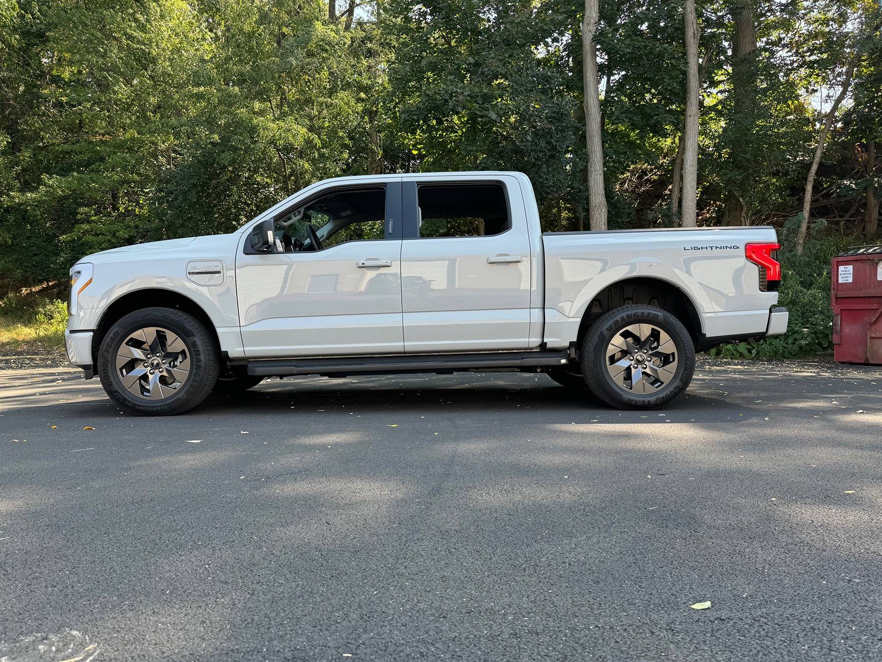 Ford F-150 Lightning Rough Country 3/4 level kit IMG_3011