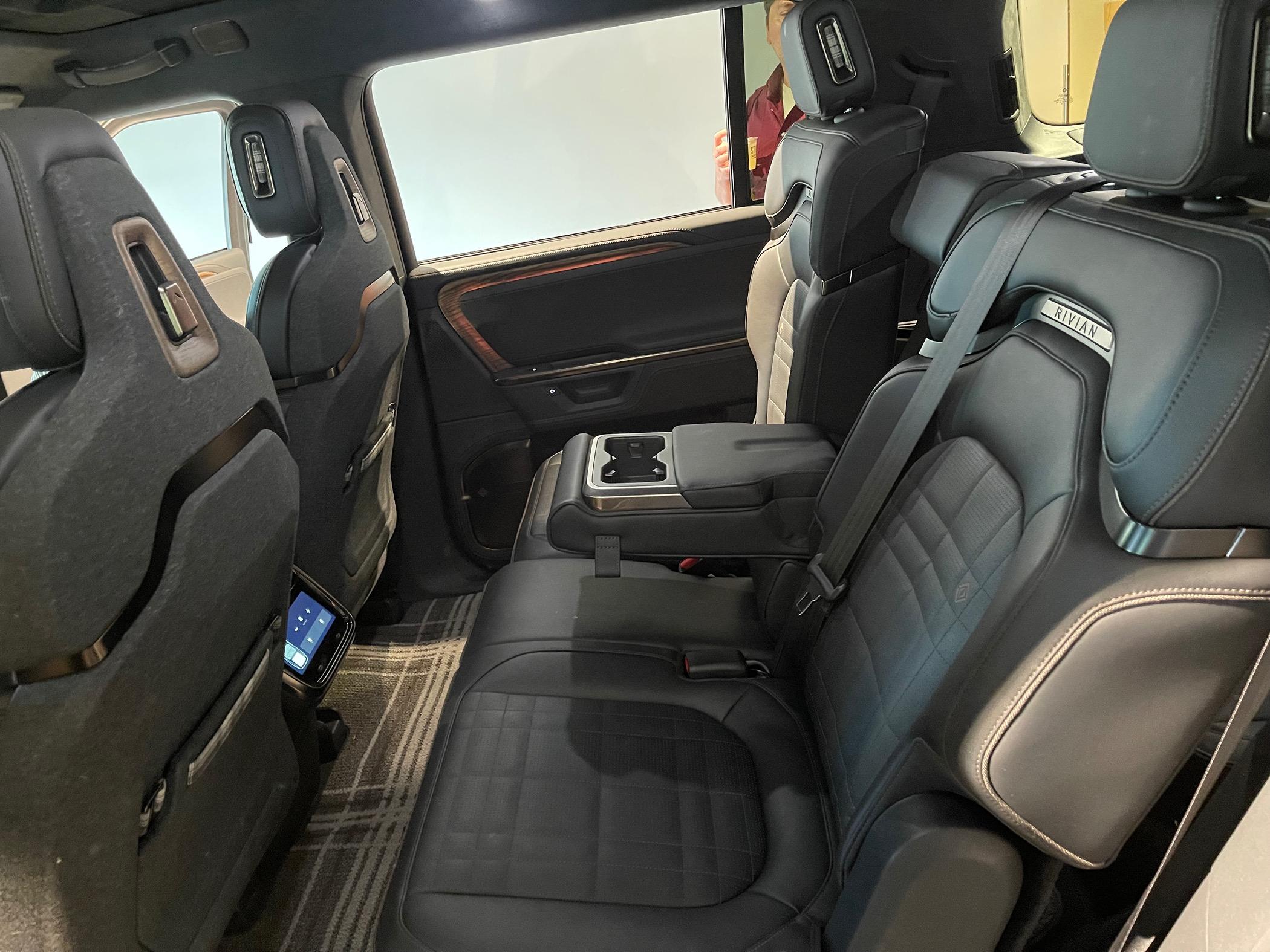 Ford F-150 Lightning New Rivian R1 Gen 2 Interior, Exterior and 22" Range Wheels with / without covers - Real Life Pictures IMG_3050