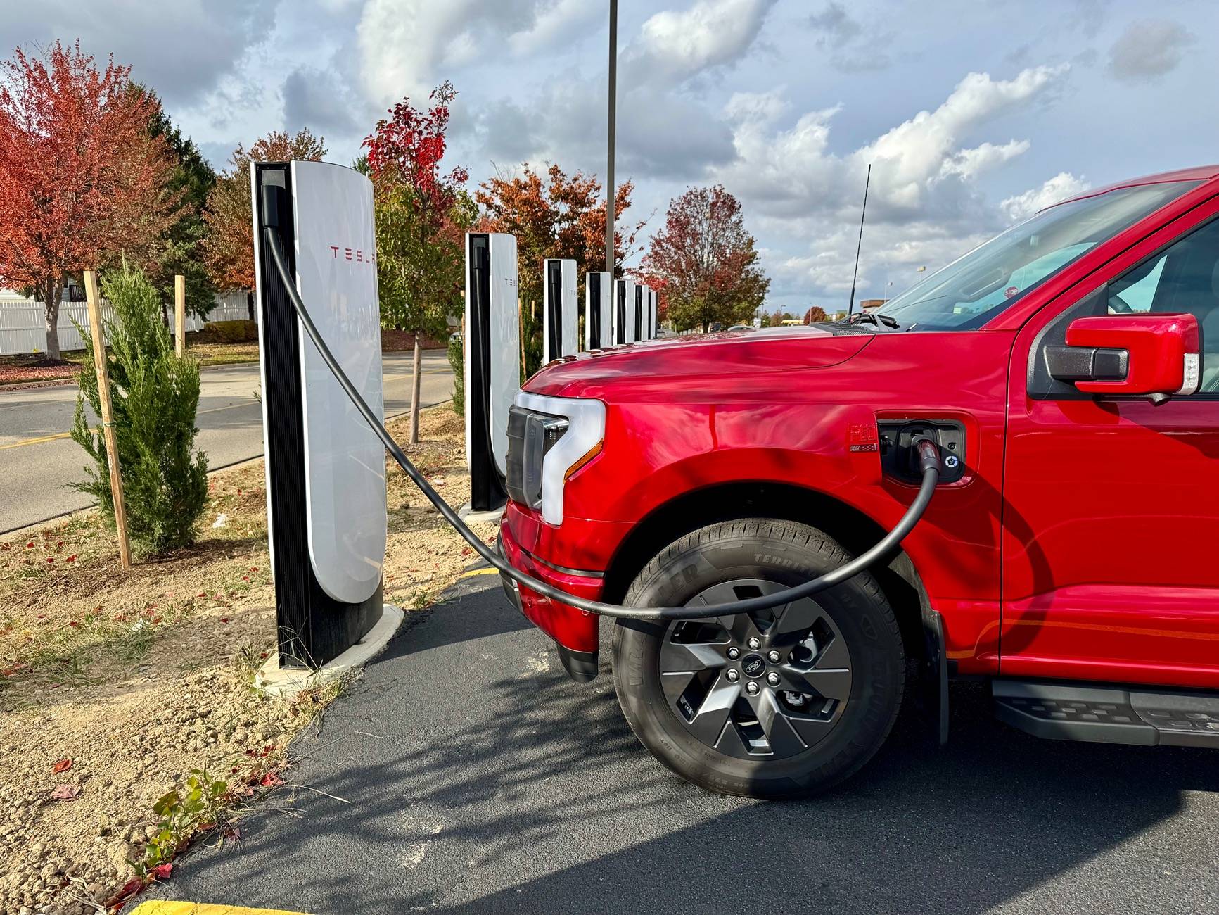 Ford F-150 Lightning First time charging at Tesla V4 Supercharger IMG_3059