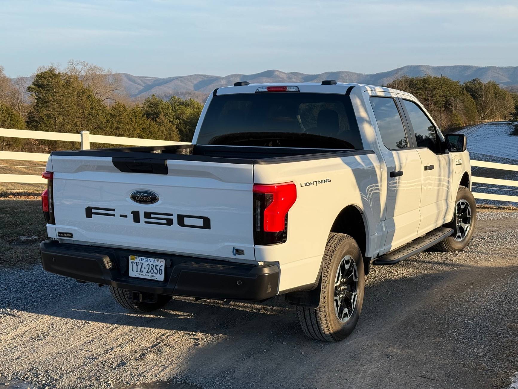 Ford F-150 Lightning Oxford White Pro ER Build IMG_3444