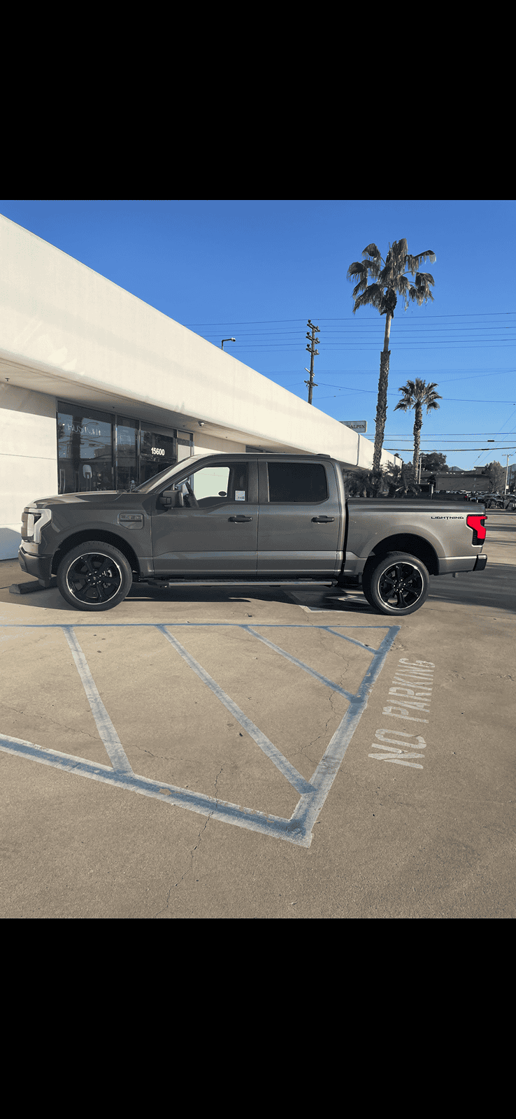 Ford F-150 Lightning Changed out Stock Wheels for Ford Performance Wheels IMG_3464