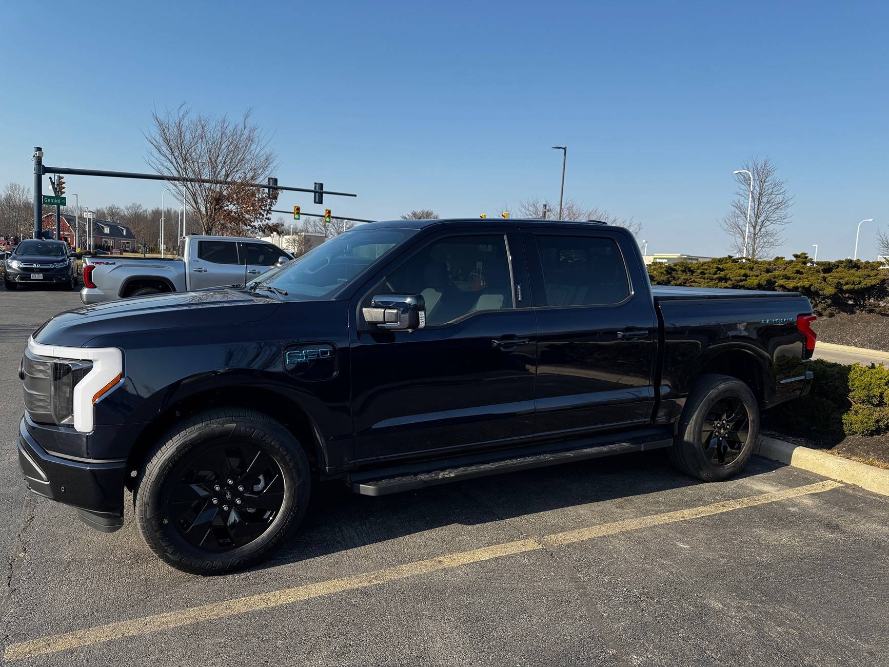 Ford F-150 Lightning New 2024 Antimatter Blue Lariat Owner! IMG_3610