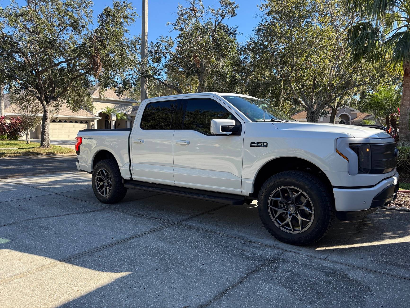 Ford F-150 Lightning 2023 Star White Lightning Lariat Build -- Leveled, Nittos, Vorrsteiner VR601s, Tint IMG_3643