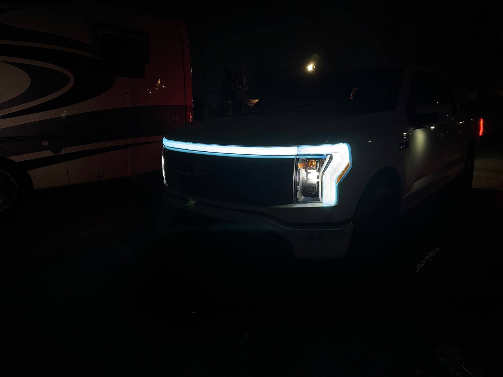 Ford F-150 Lightning Tinted light bar IMG_3667