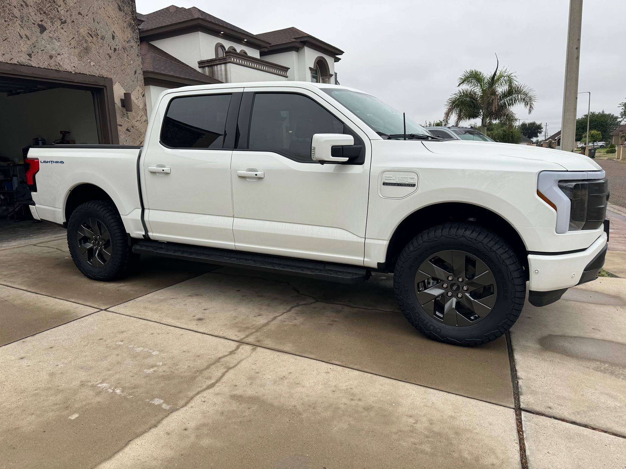 Ford F-150 Lightning 2" inch Readylift kit with KO2 35x12.50 tires on factory 20" wheels - Lightning Lariat ER IMG_3716