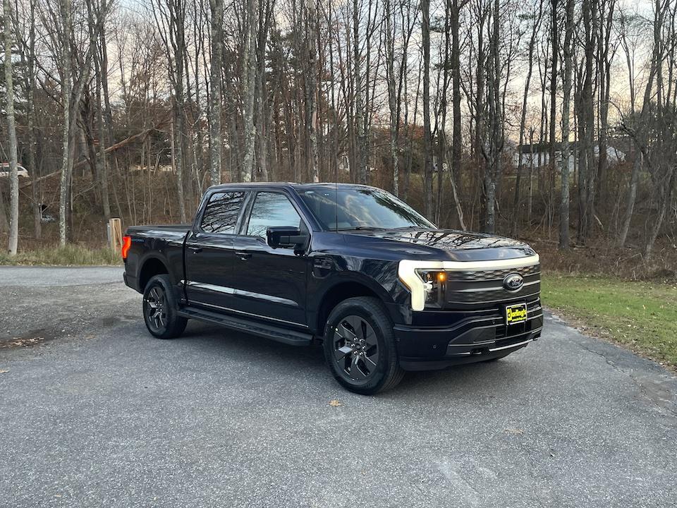 Ford F-150 Lightning ✅ 10/23/2023 Lightning Build Week Group (MY2023) IMG_3844