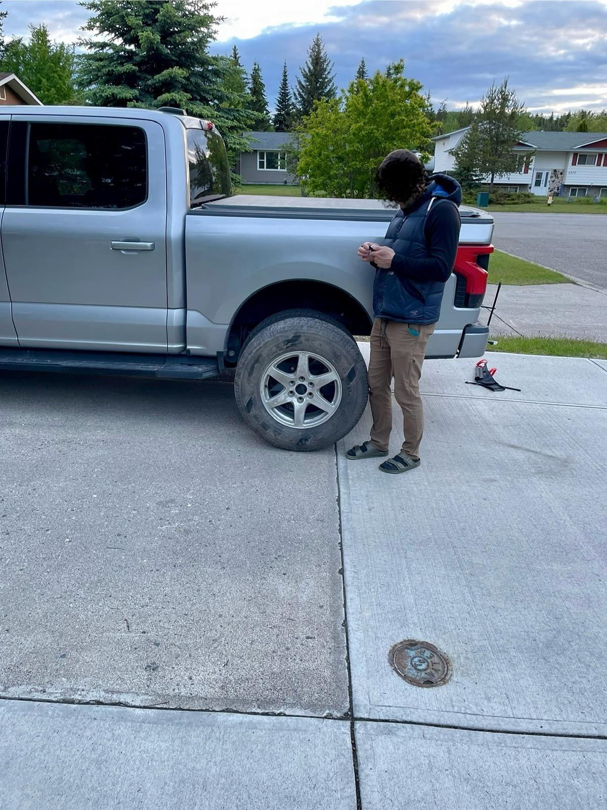 Ford F-150 Lightning Spare tire for  23 Platinum. IMG_4401