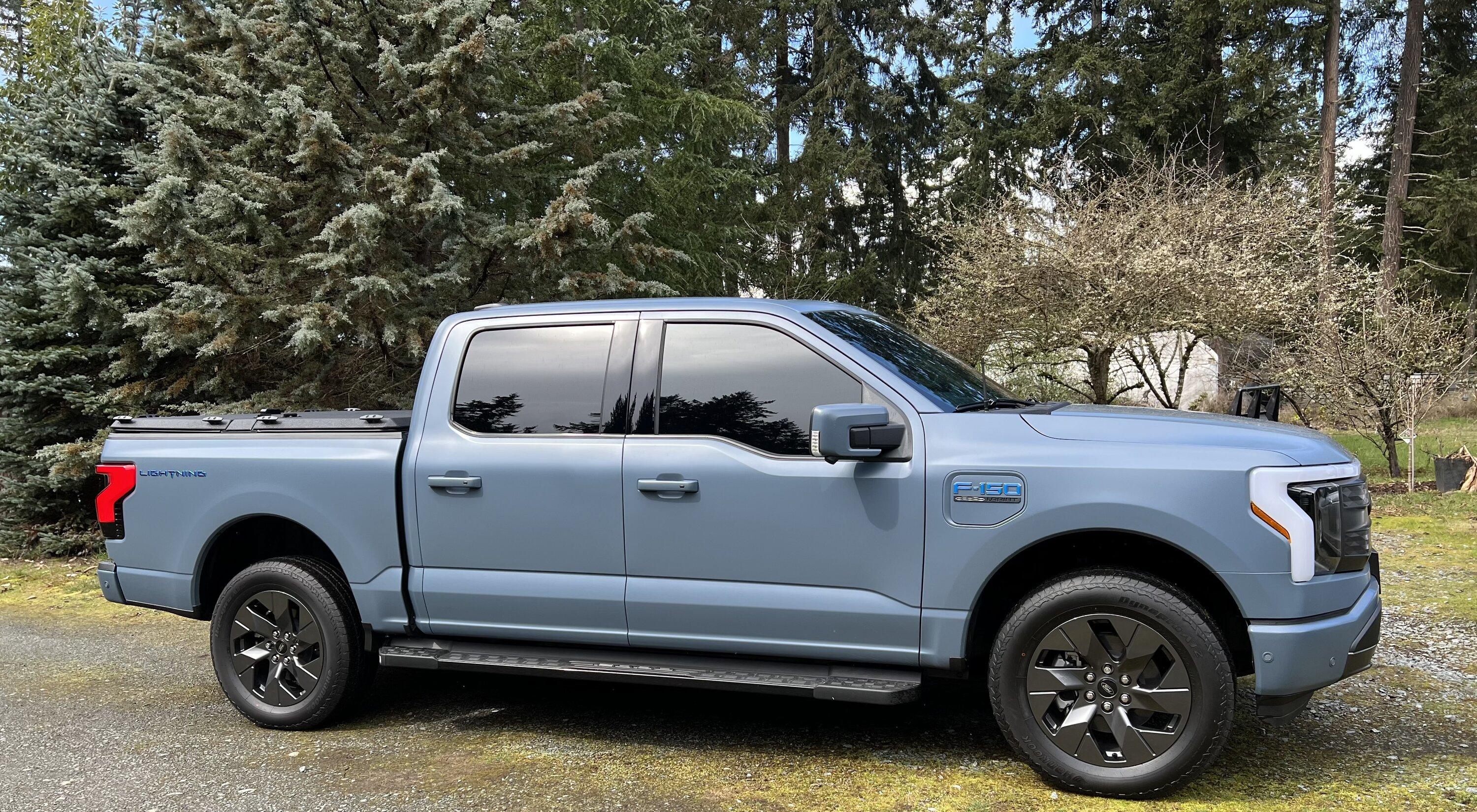 Ford F-150 Lightning AZURE GRAY F-150 Lightning Photos & Club IMG_4477