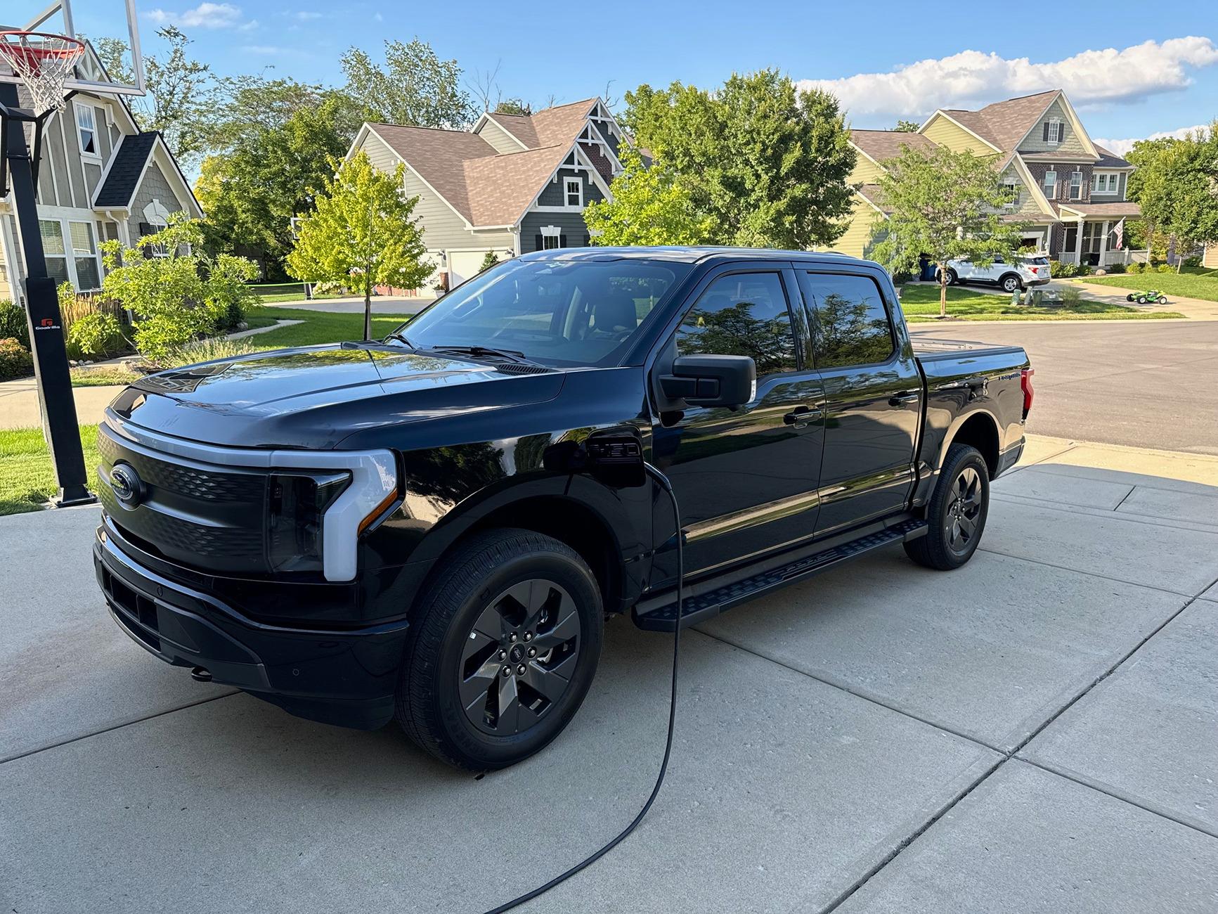 Ford F-150 Lightning Tesla Owner with a 2023 Ford Lightning XLT Long Range (Impressions/Review) IMG_4524