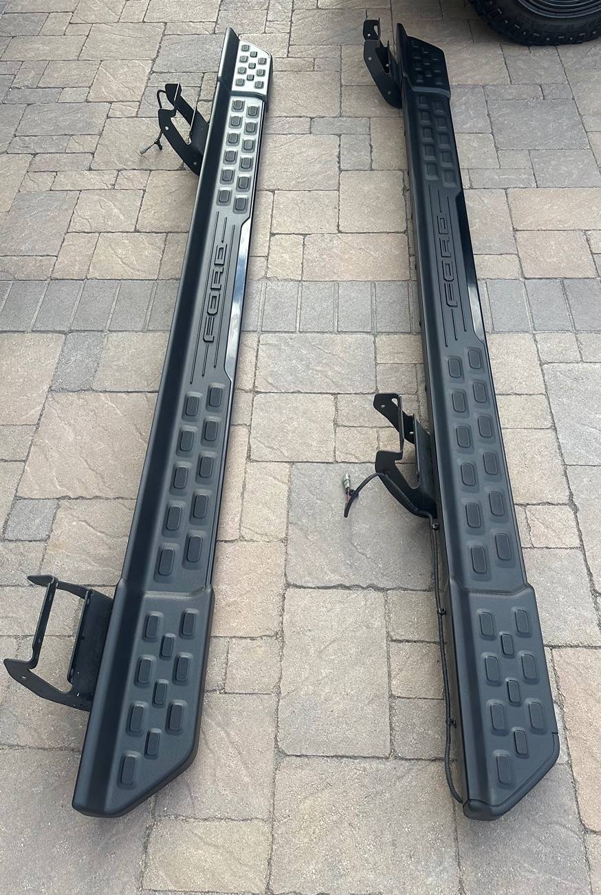 Ford F-150 Lightning Lighted Running boards for Sale. Reduced Price ($150) IMG_5251