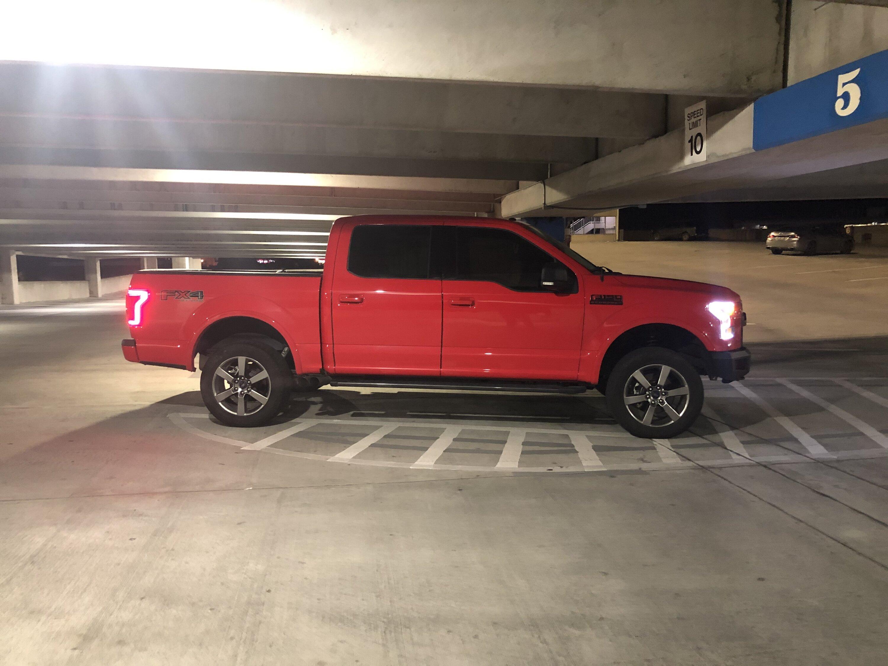 Ford F-150 Lightning Looking for set of 20" rims for 2022 lightning.  Thx, Tim IMG_5873