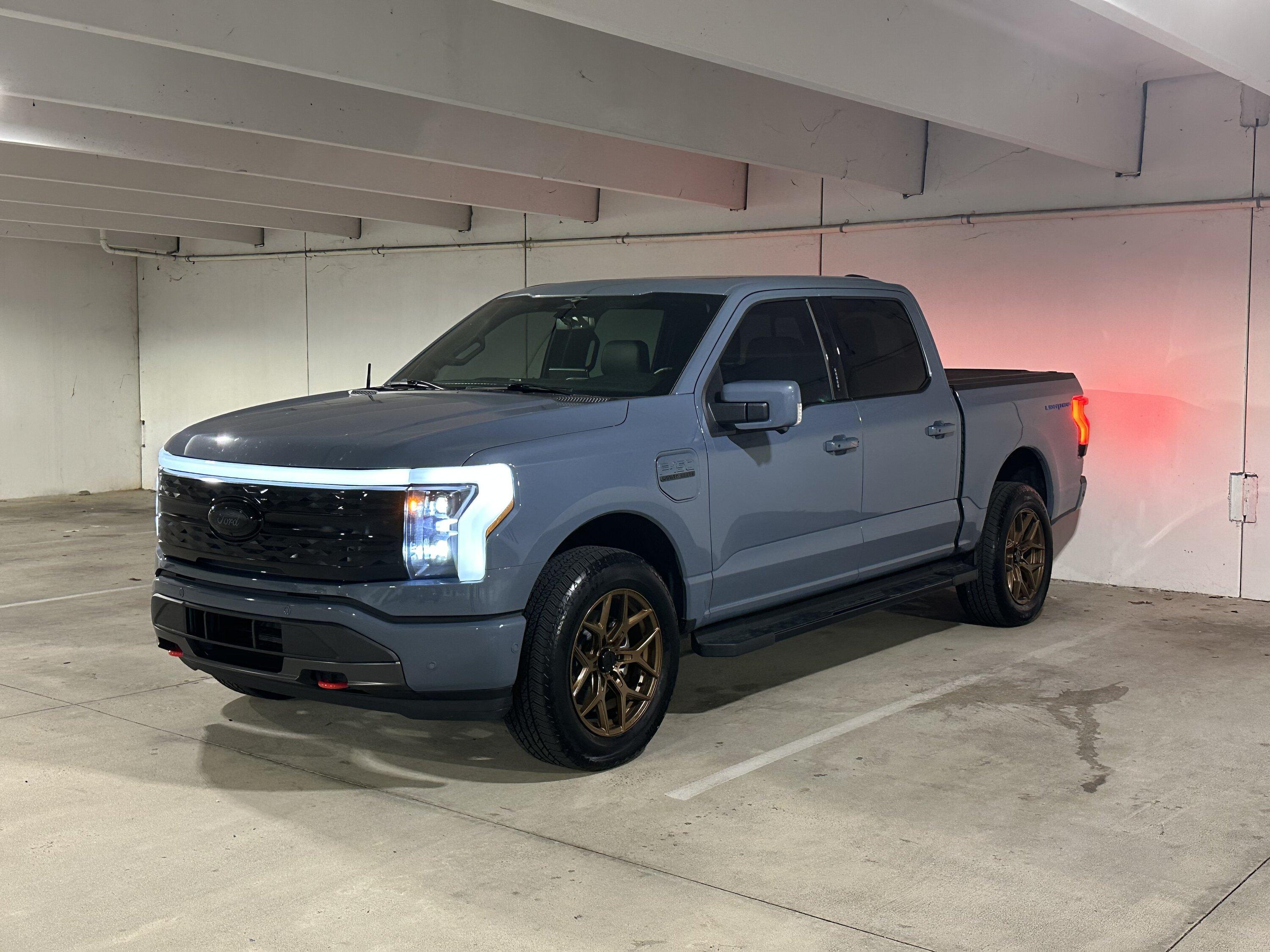 Ford F-150 Lightning AZURE GRAY F-150 Lightning Photos & Club IMG_6751