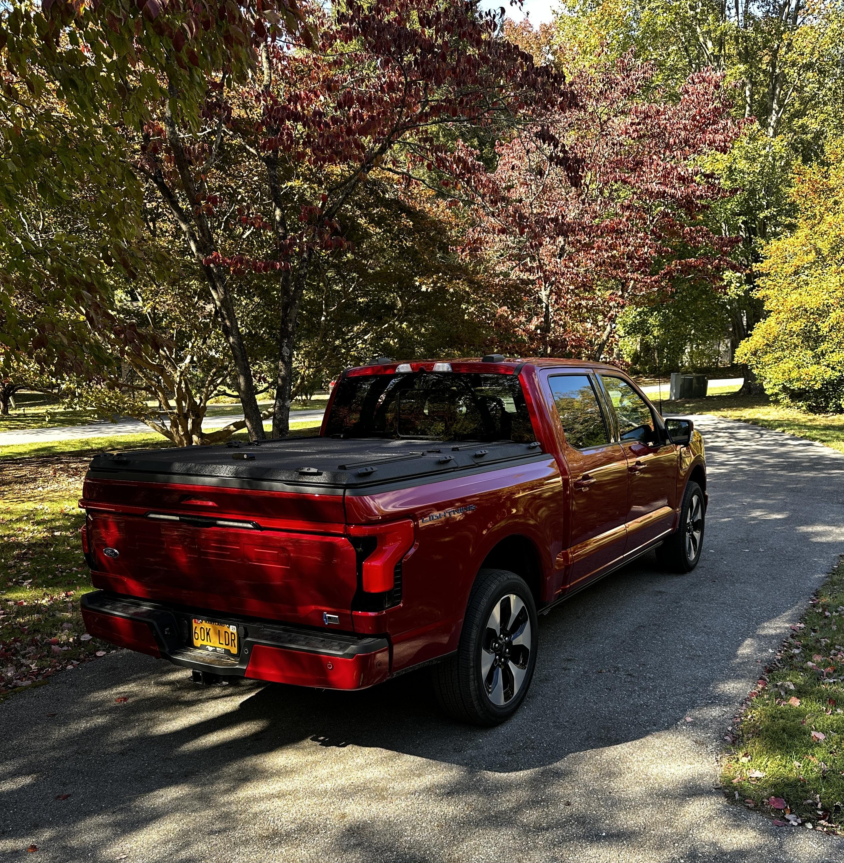 Ford F-150 Lightning ✅ 8/28/2023 Lightning Build Week Group (MY2023) IMG_7663