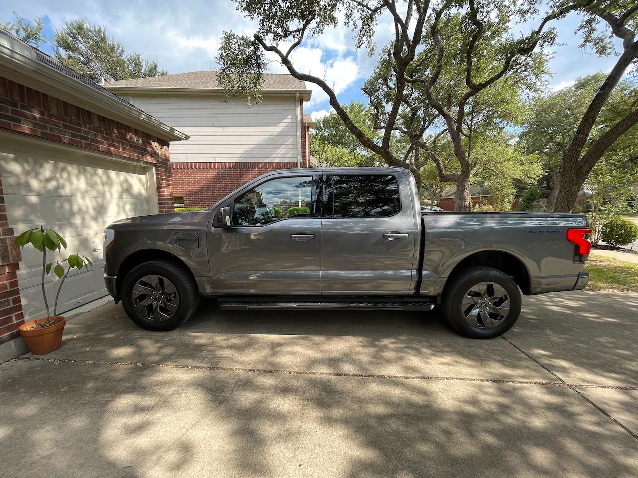 Ford F-150 Lightning Need Advice on Leveling Kit and Steps IMG_8009