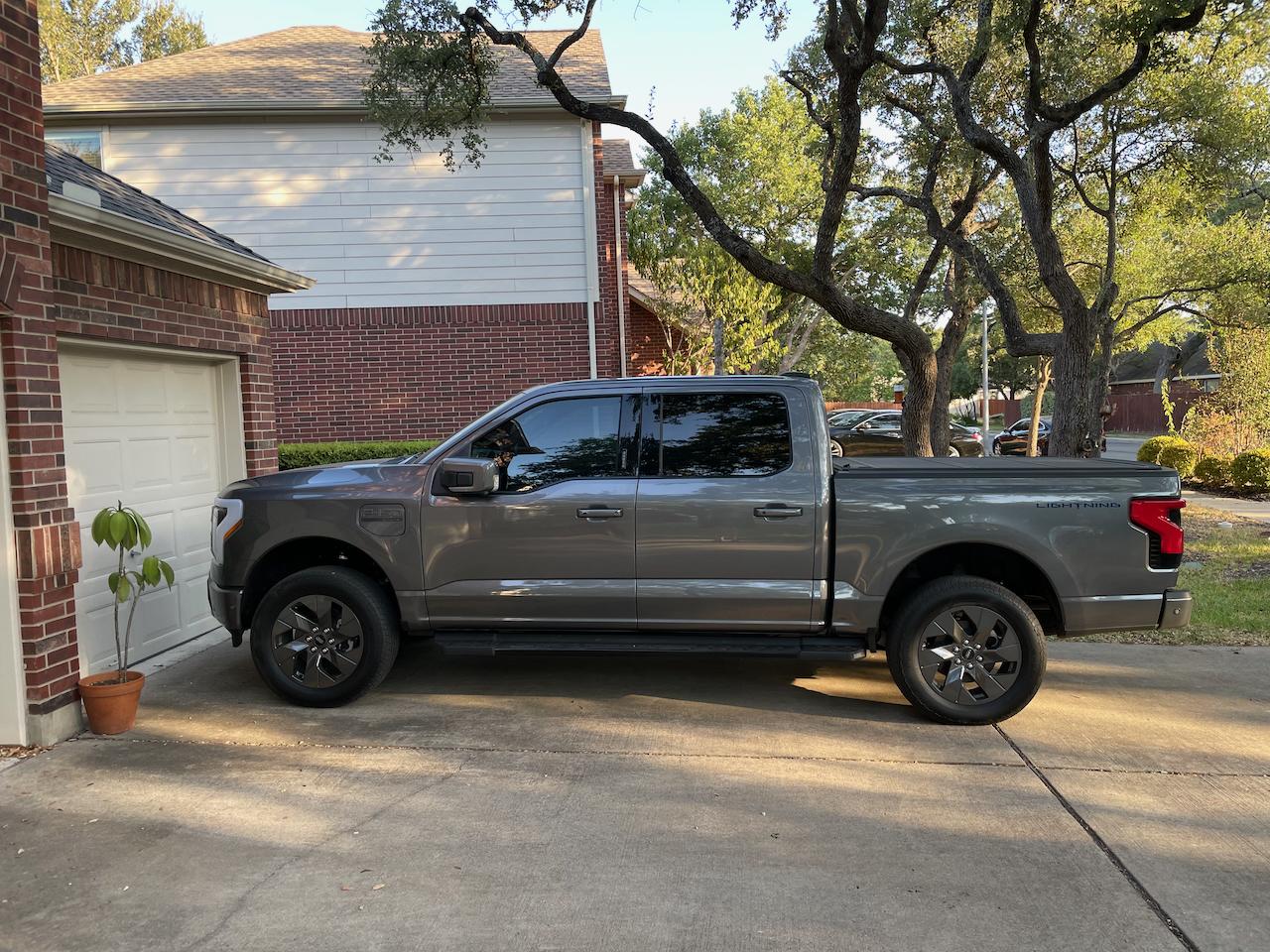 Ford F-150 Lightning Need Advice on Leveling Kit and Steps IMG_8027