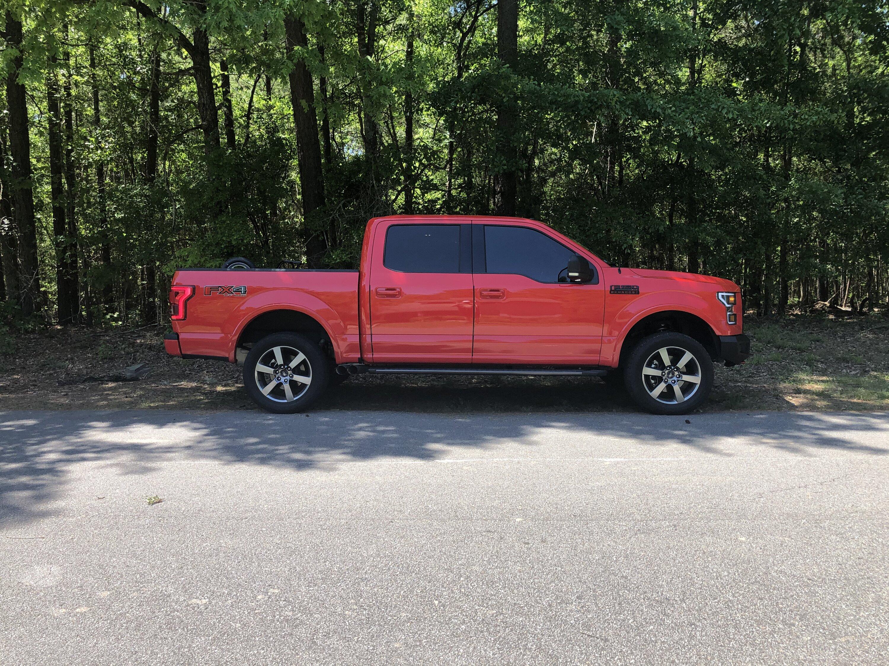 Ford F-150 Lightning Looking for set of 20" rims for 2022 lightning.  Thx, Tim IMG_8944