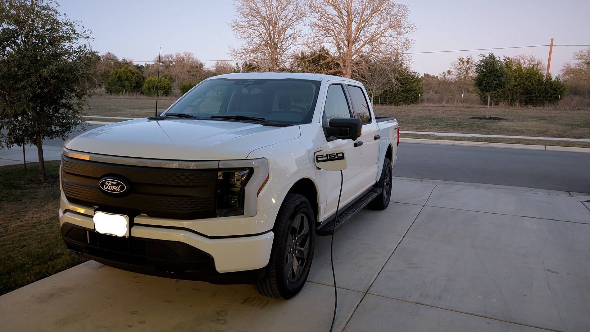 Ford F-150 Lightning Introductions & Welcome Thread 👋 lightning-sunset