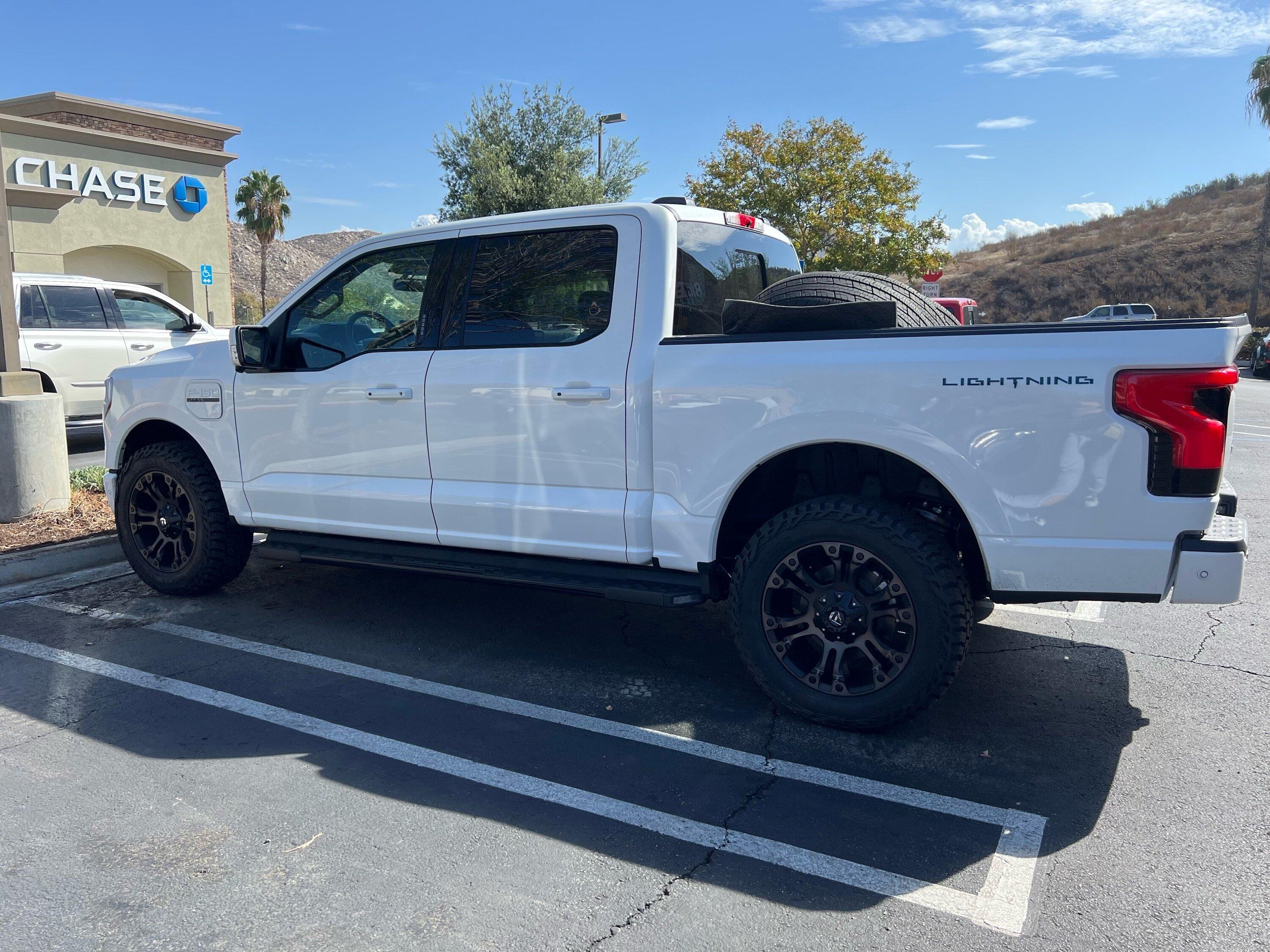 Ford F-150 Lightning STAR WHITE F-150 Lightning Photos & Club My_Lightning_4