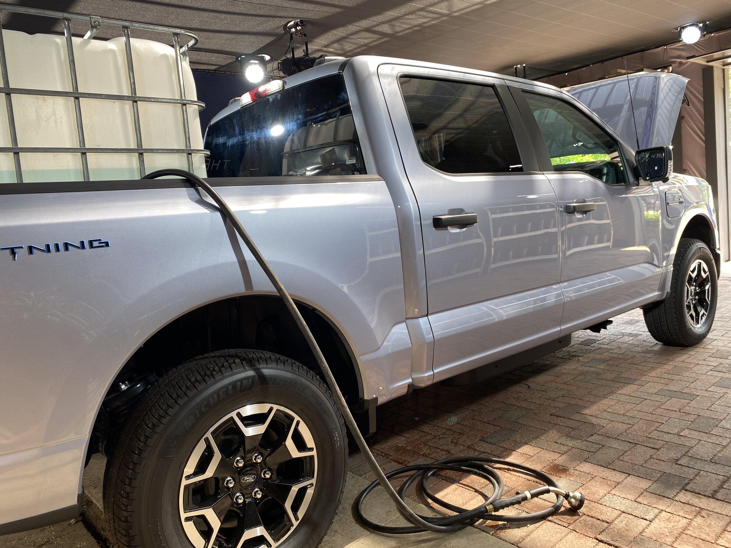 Ford F-150 Lightning ✅ 5/30 Lightning Build Week Group PRO IcedBlueSilverMetallic San Antonio