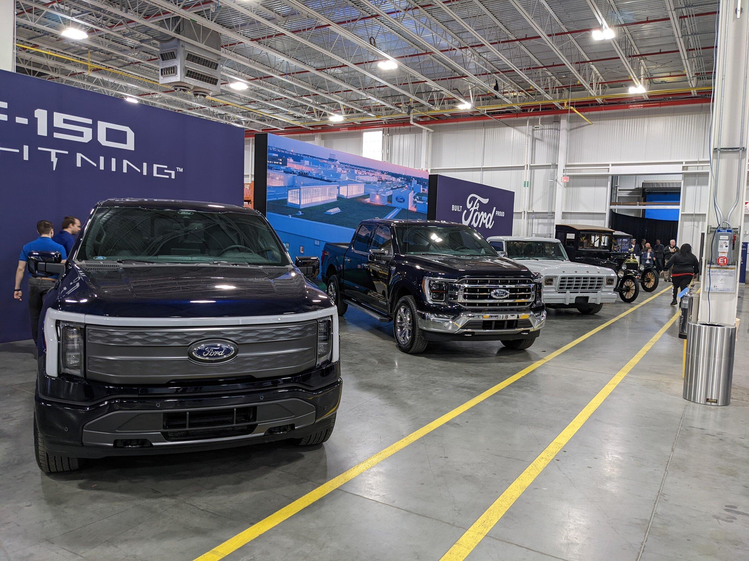 Ford F-150 Lightning Attended F-150 Lightning Launch Event -- Writeup, Photos, Max Payload, GVWR pxl_20220426_161951276-