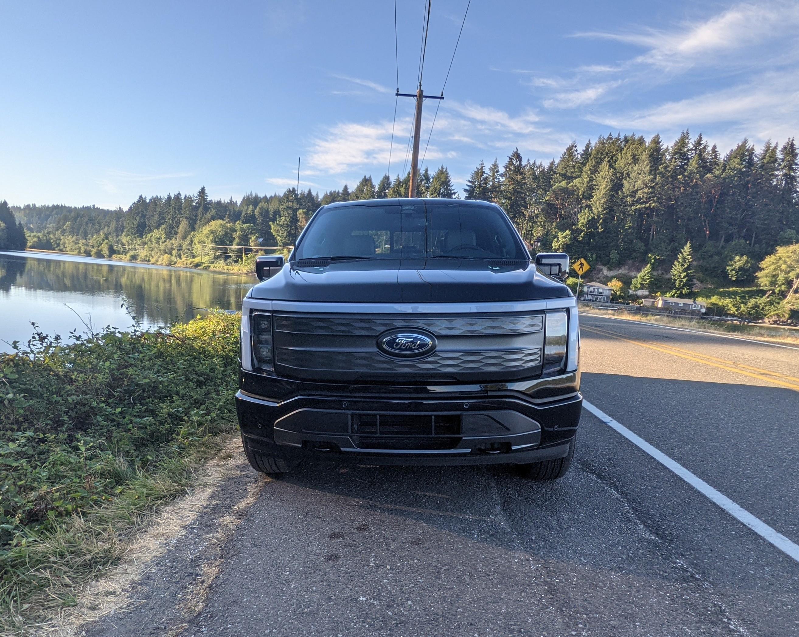 Ford F-150 Lightning FOR SALE: F-150 Lightning Lariat Extended Range Black/Black Seattle, WA PXL_20220822_013118194~2