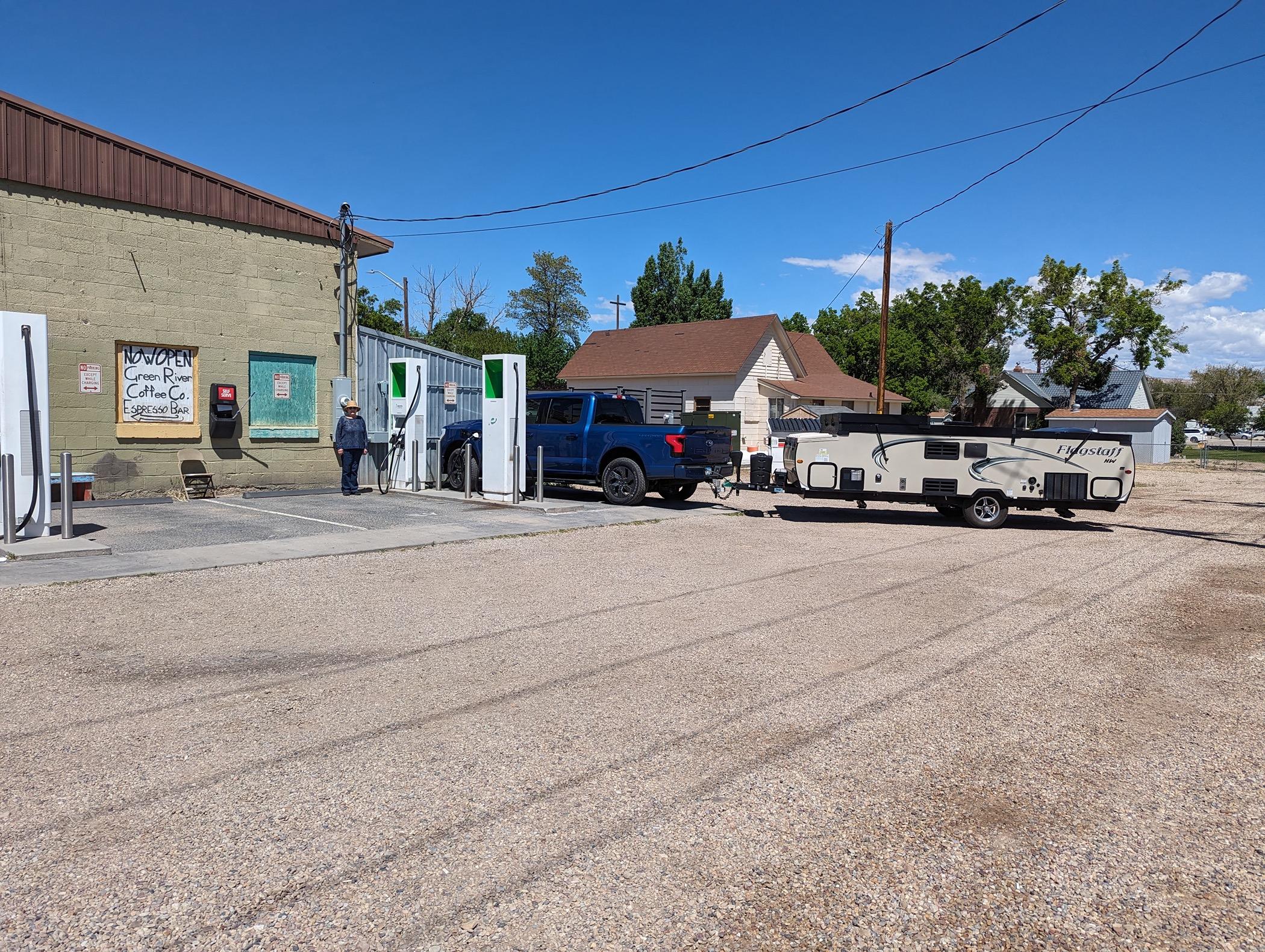 Ford F-150 Lightning Towing from Minneapolis to Las Vegas PXL_20240512_174654050_Original