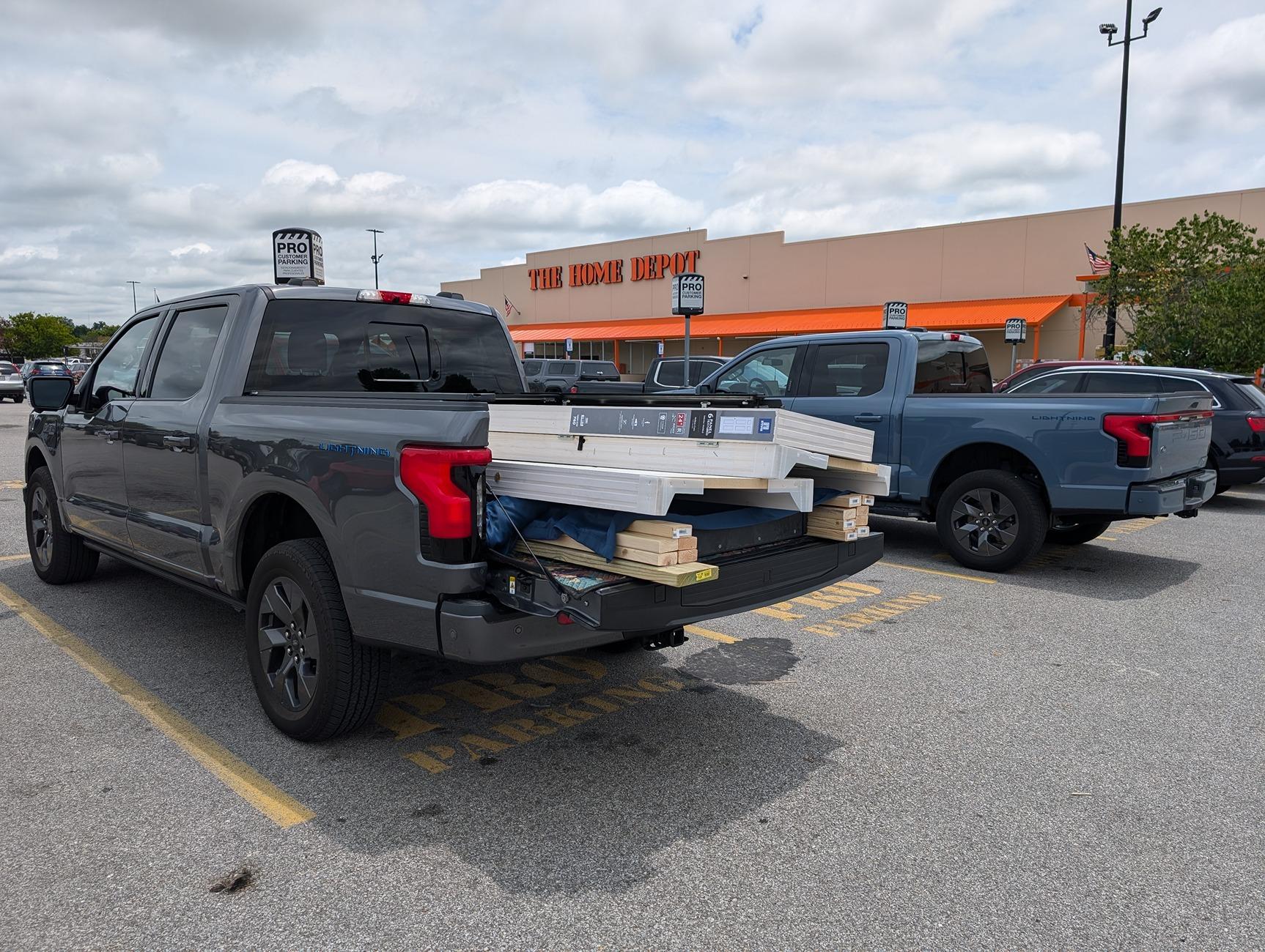 Ford F-150 Lightning Pics of Lightning Trucks Doing Truck Things. Got Any? 📸 PXL_20240630_184150210