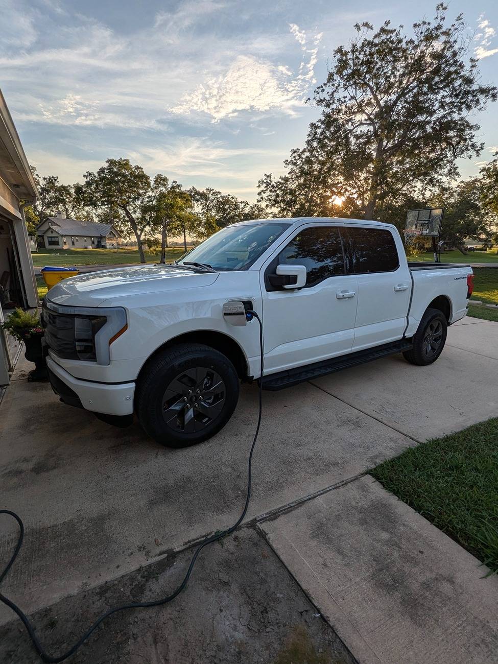 Ford F-150 Lightning Show a picture from your daily commute!.. PXL_20240820_002228435