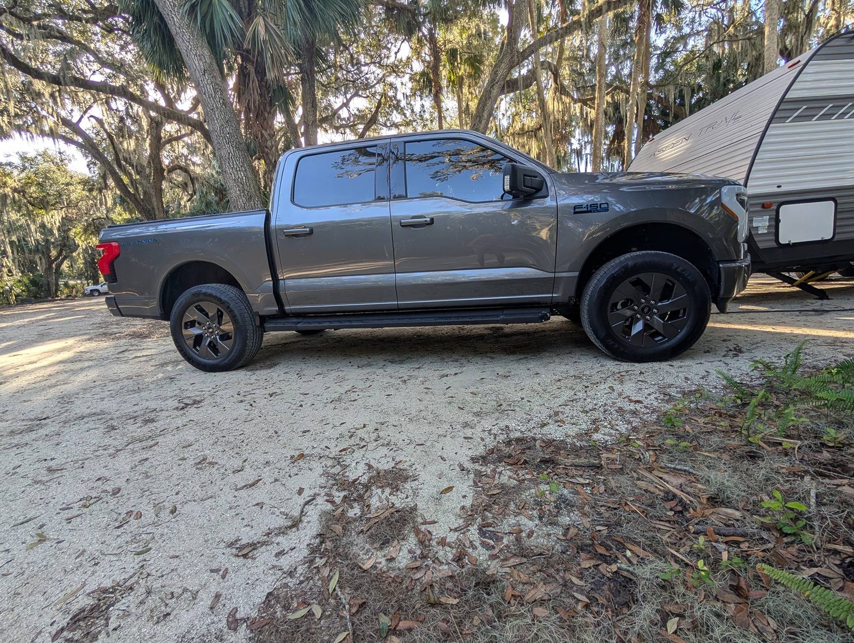 Ford F-150 Lightning Level kit installed - better range? PXL_20241110_134822872