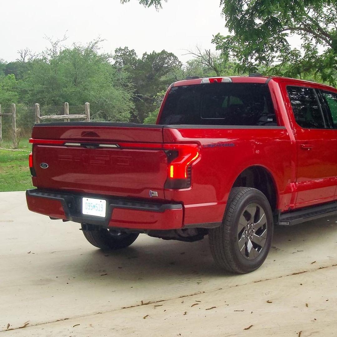 Ford F-150 Lightning RAPID RED F-150 Lightning Photos & Club Rapid Red Ford Lightning F150 Pickup 2