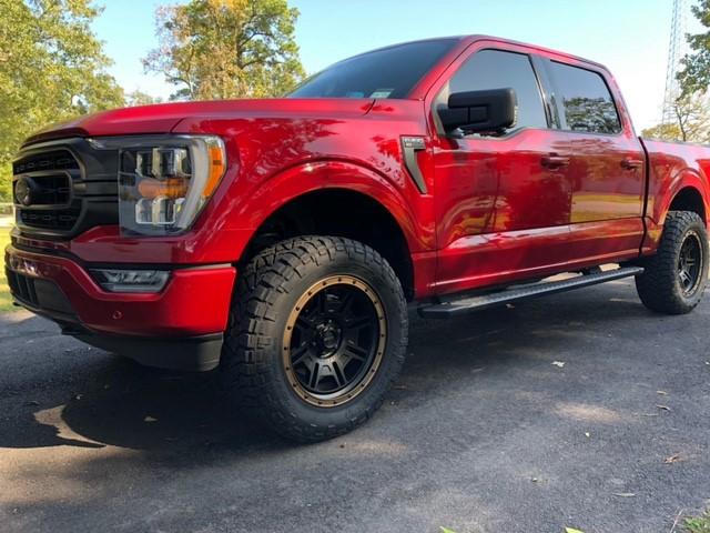 Ford F-150 Lightning FOX 2.0 with Centerline Atlas 20x9 -6 RUBY LEVEL