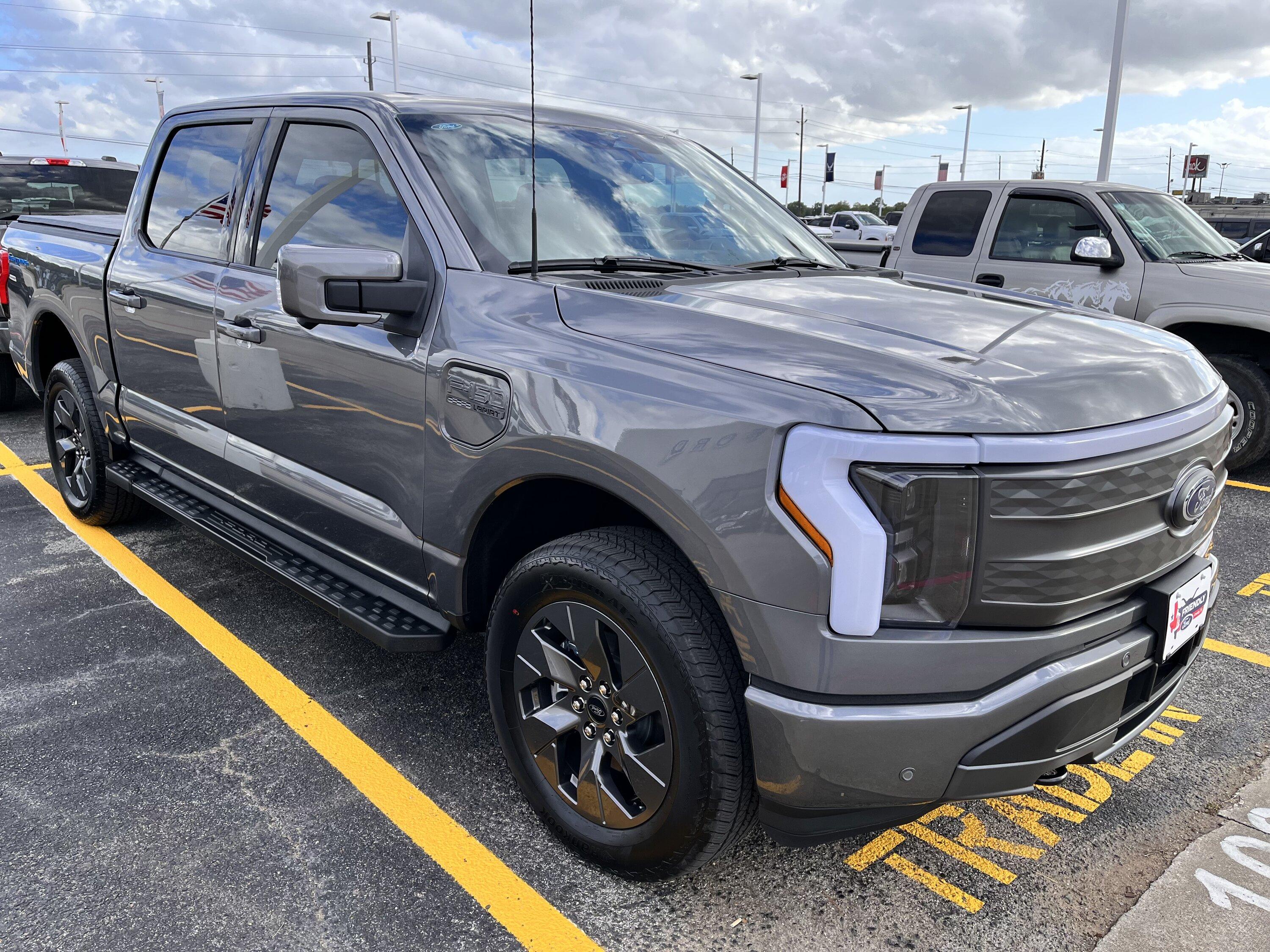 Ford F-150 Lightning F-150 Lightning Owners Registry & Stats [Add Yours]! 📊 Sparky