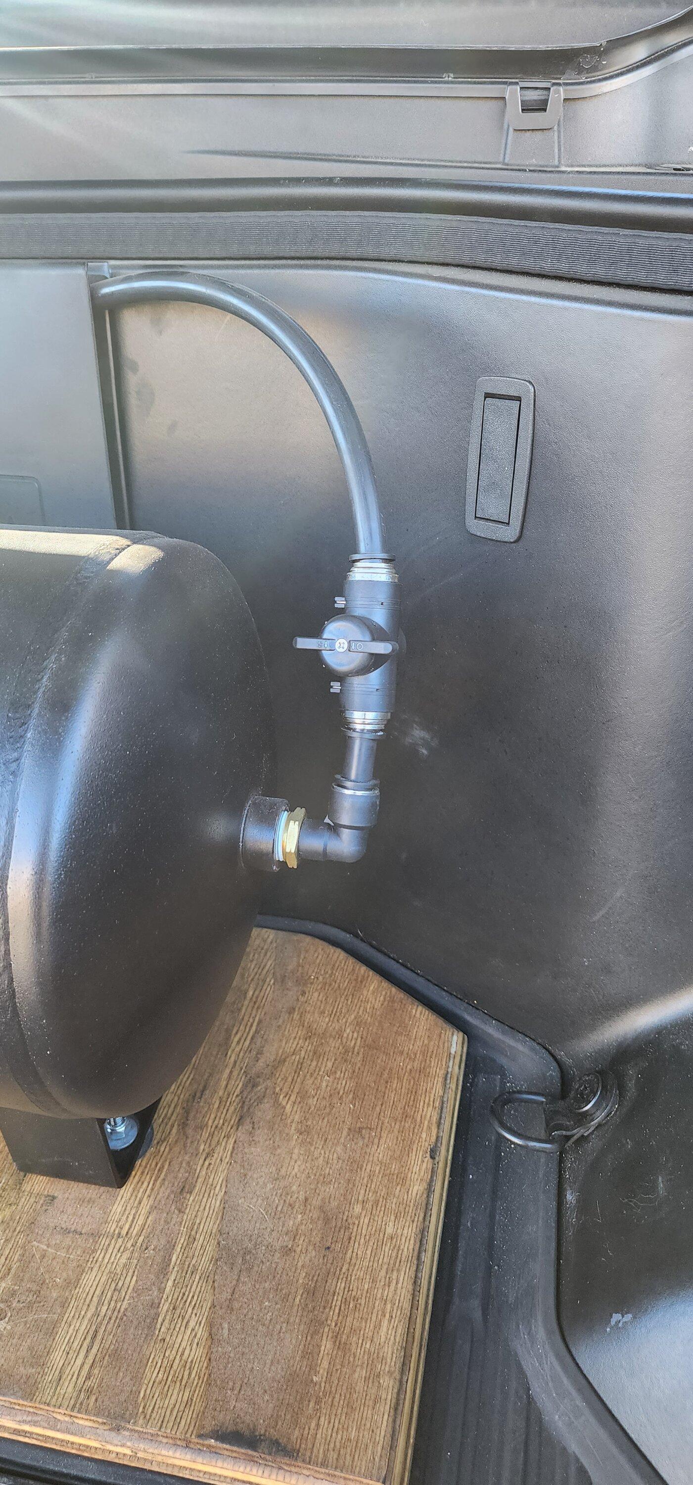 Ford F-150 Lightning “NIGHTMARE EDITION TRAIN HORN” Setup- 147.7 dB for the F150 Lightning Tank air shut off valve