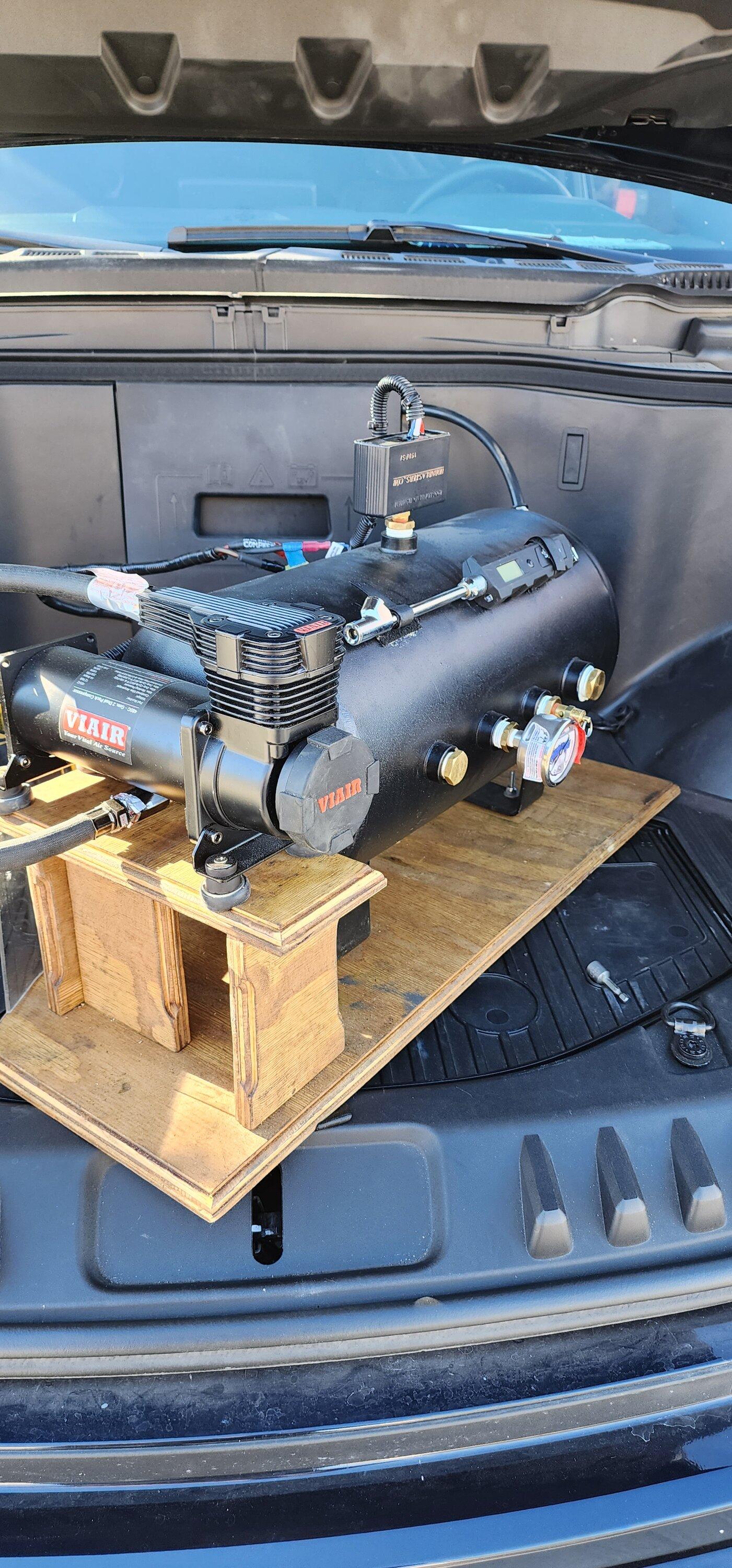 Ford F-150 Lightning “NIGHTMARE EDITION TRAIN HORN” Setup- 147.7 dB for the F150 Lightning Tank wood Base 2