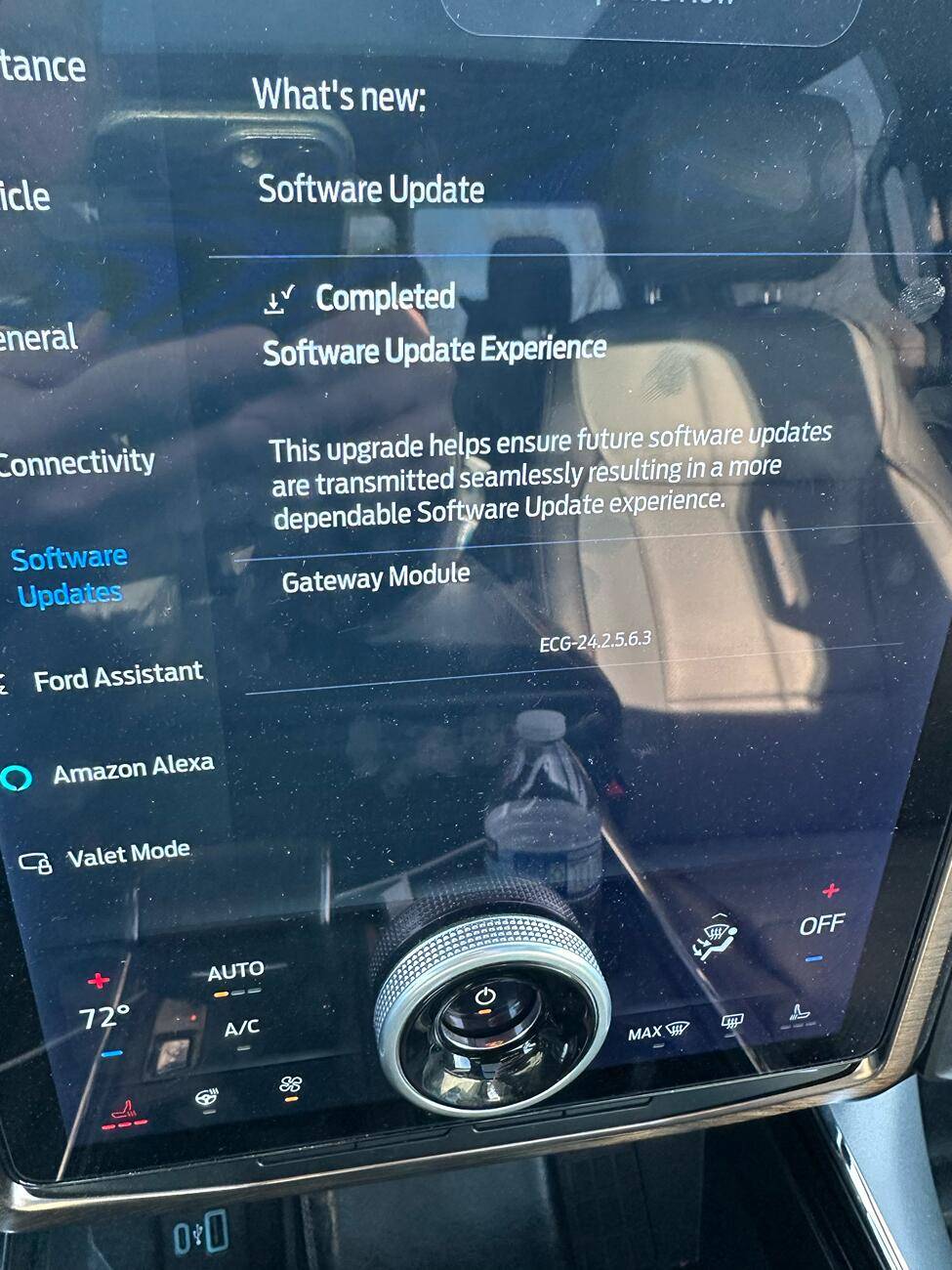 Ford F-150 Lightning ECG-24.2.5.6.3  |  Software Update Experience (Gateway Module) tempImagem9f75o