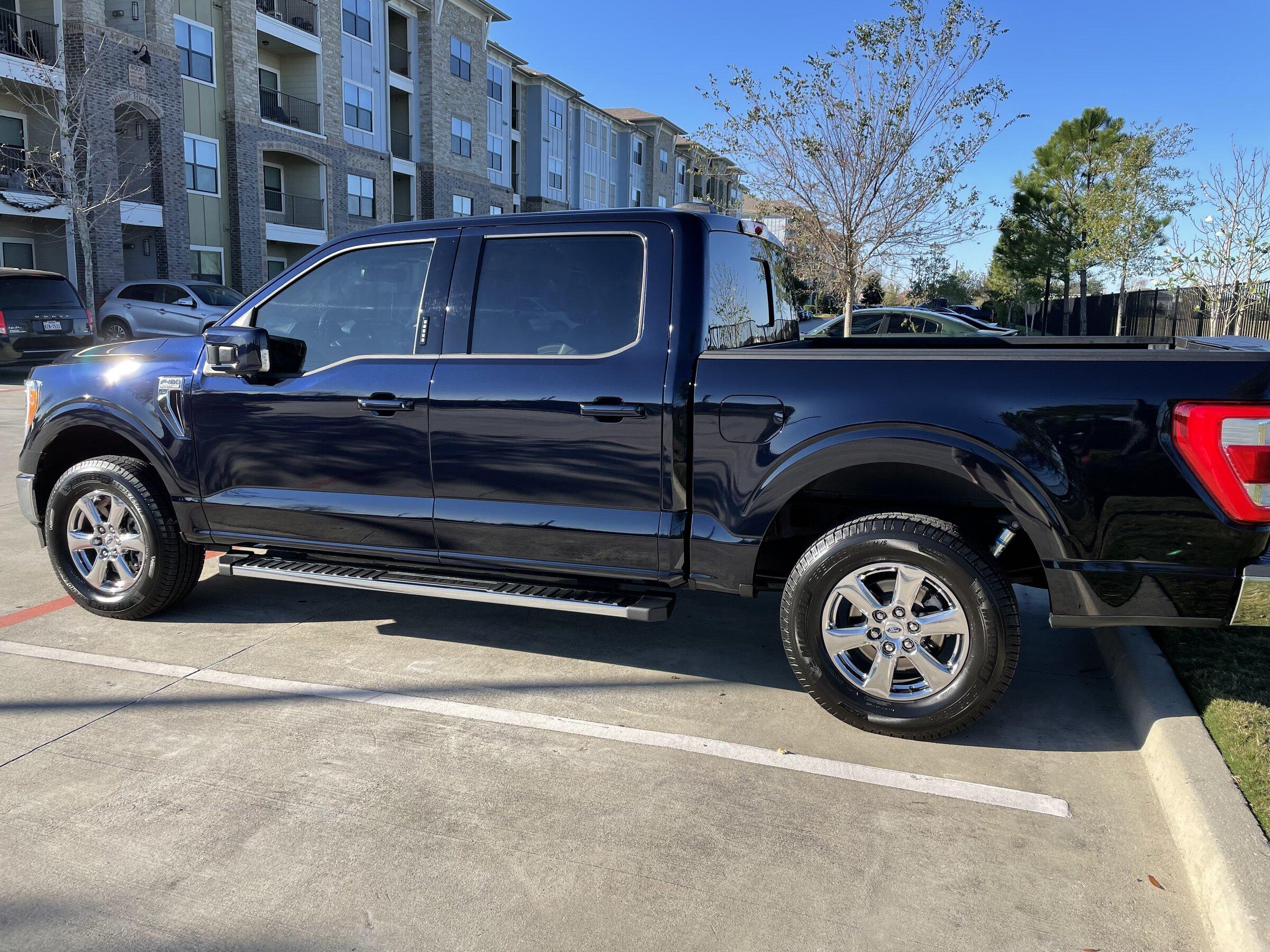 Ford F-150 Lightning Product recommendations for washing / waxing truck? tempImagep3zmtu