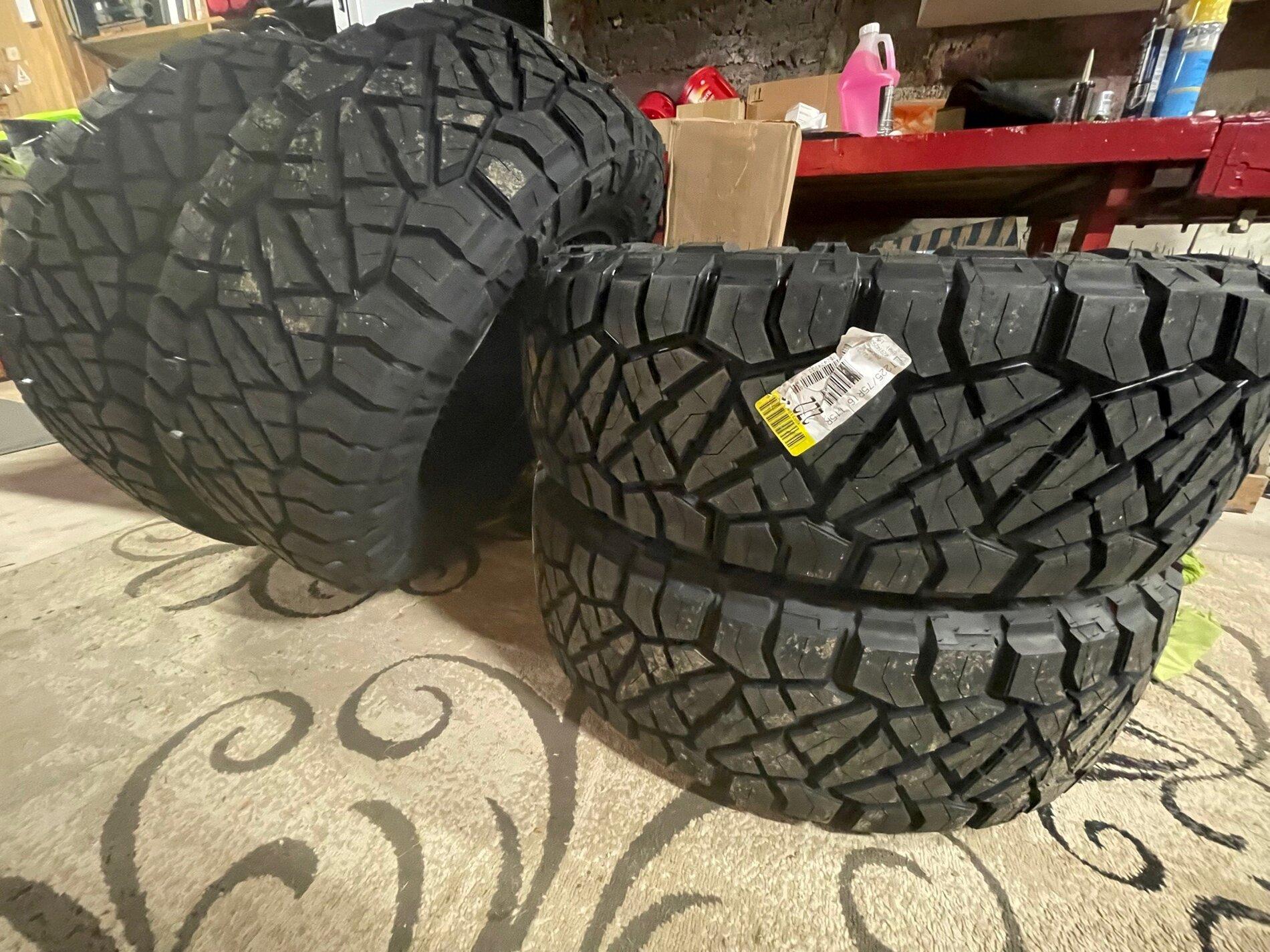 Ford F-150 Lightning Tire size options for OEM wheels with 2" level? tires