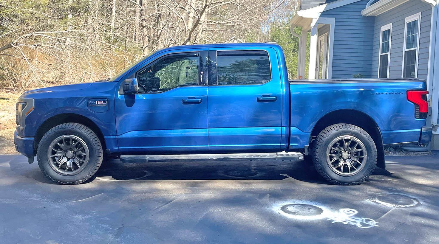 Ford F-150 Lightning Nokian Outpost nAT tires on Roush Wheels installed. No real hit on range so far Untitled-1