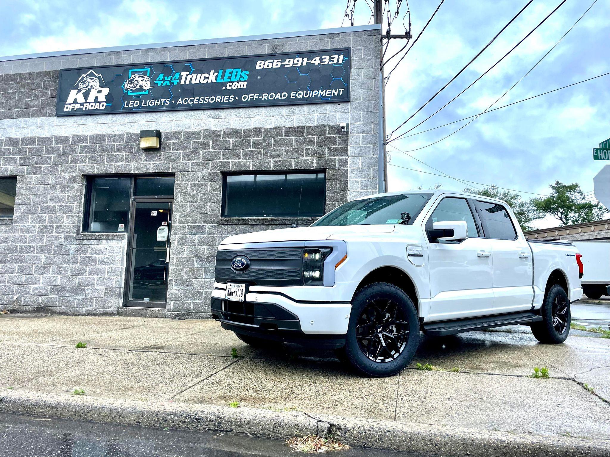 Ford F-150 Lightning Niche Vice Wheels & Nitto Terra Grappler G2 Tires on F-150 Lightning Wheels2