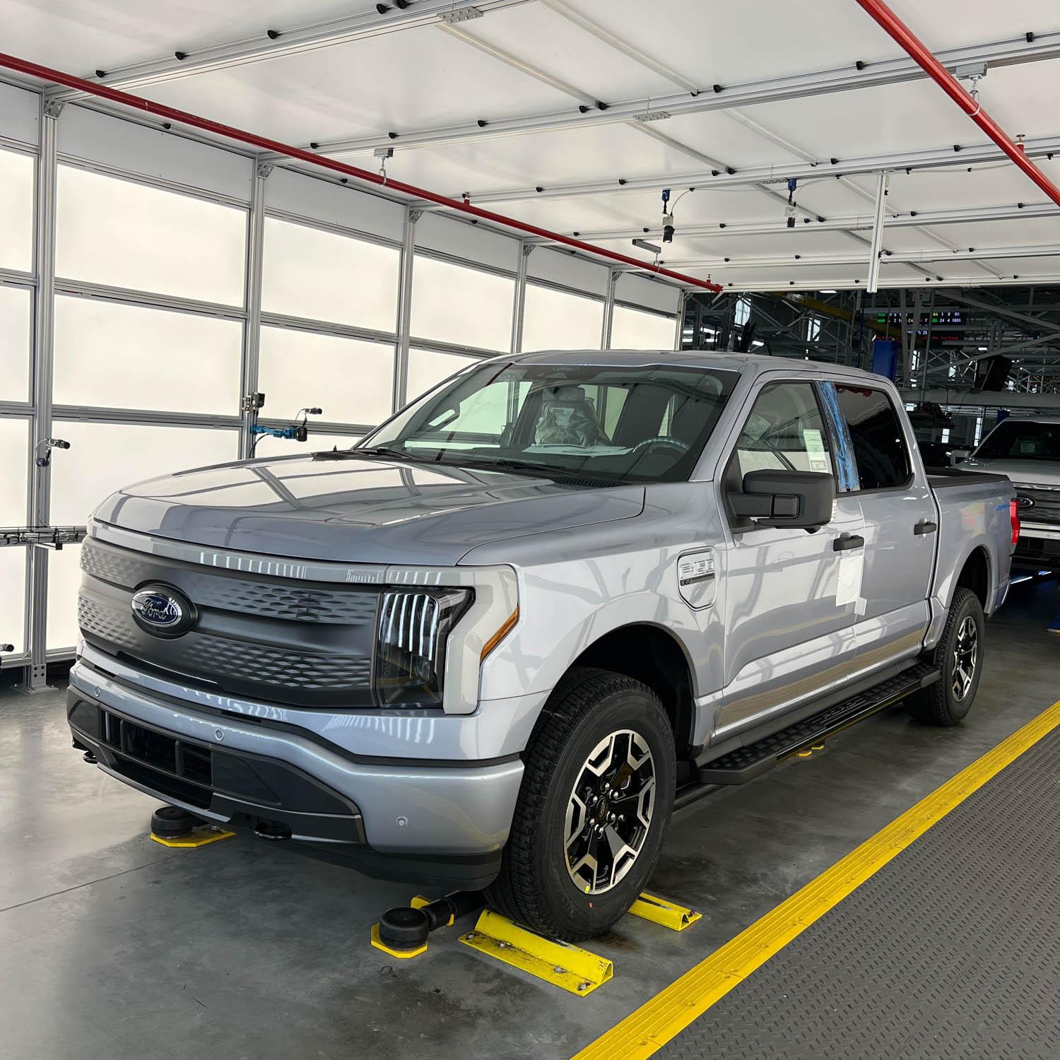 Zs F150 - Factory.jpg