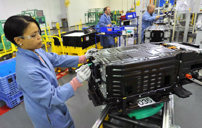 Ford Forms New Battery Manufacturing Joint Venture (BlueOvalSK) With SK Innovation