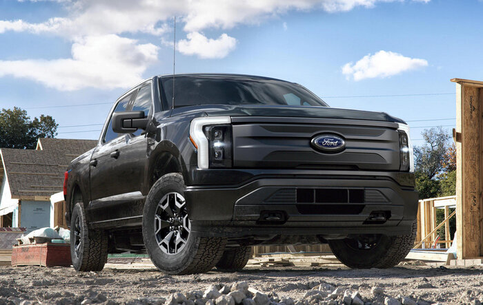 Ford Debuts F-150 Lightning Pro – Electric Work Truck for Commercial Customers