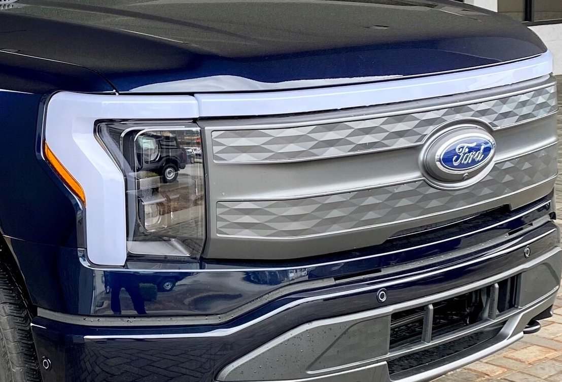 How to Remove 2023 F-150 Lightning Front Grille in 4 Easy Steps | Ford ...